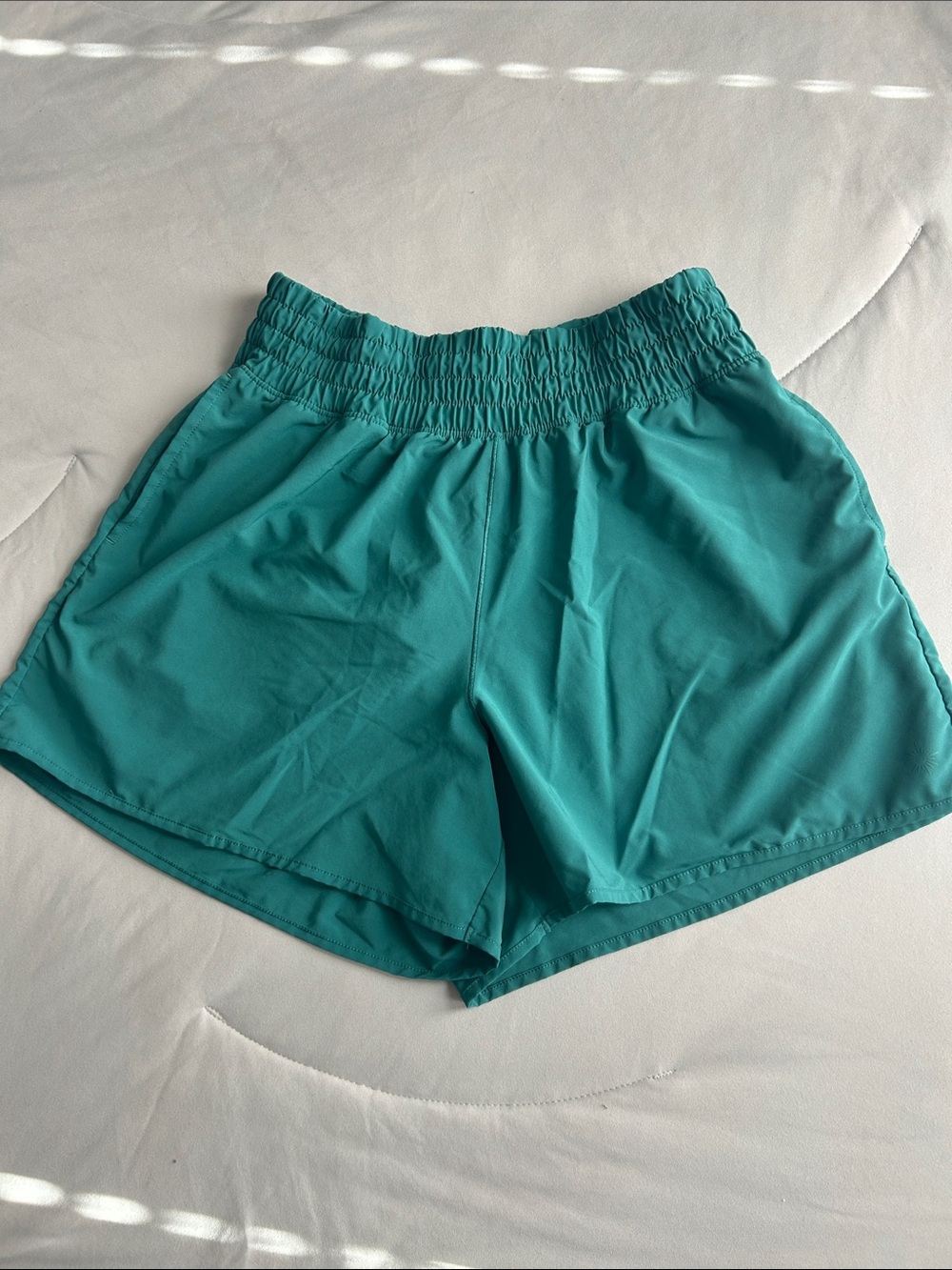 Offline by Aerie Hot Stuff Shorts 4” - Teal